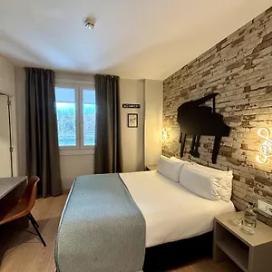 Casual Del Jazz Hotel